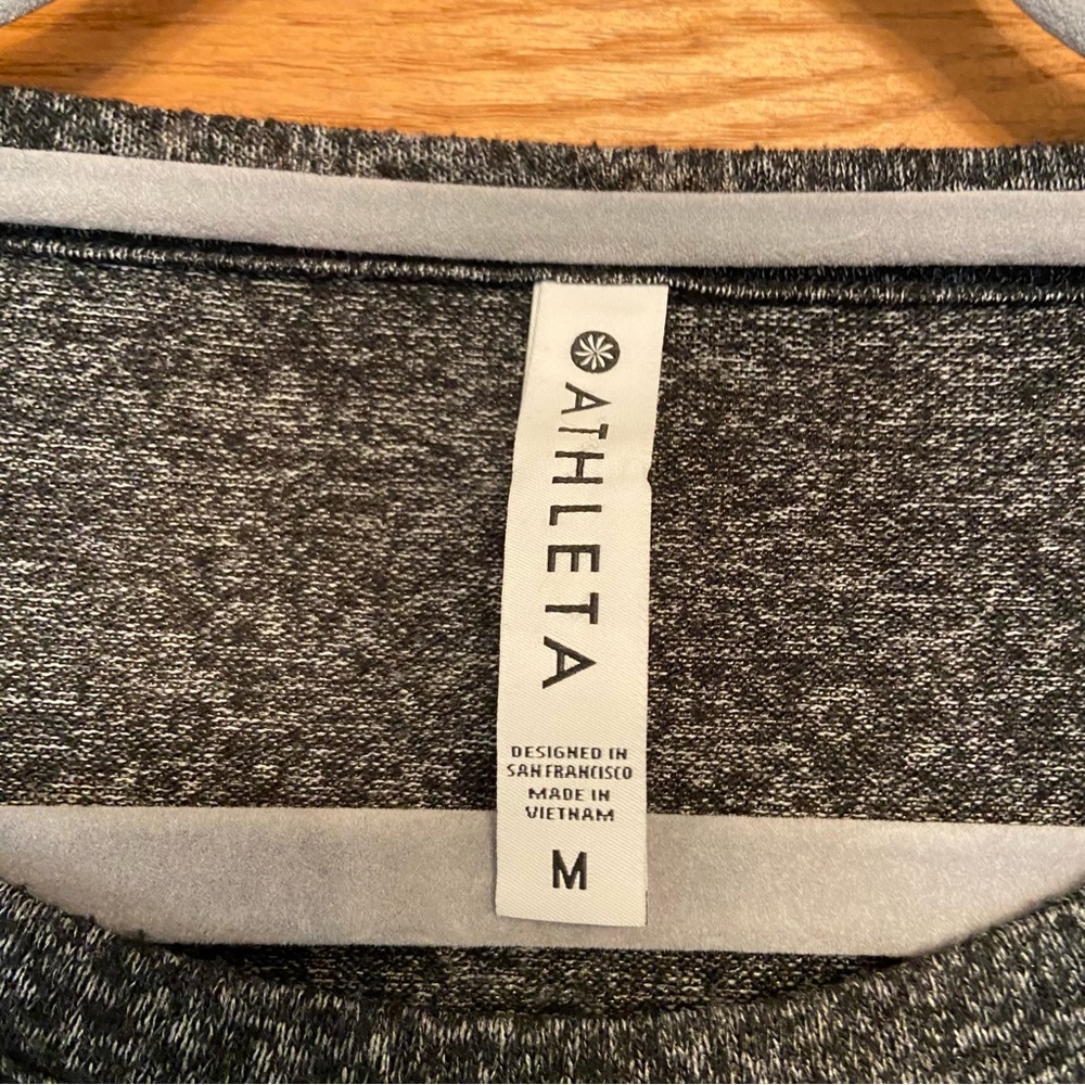 Athleta Mindfull Pullover dark charcoal gray long sleeve top - Picture 6 of 7
